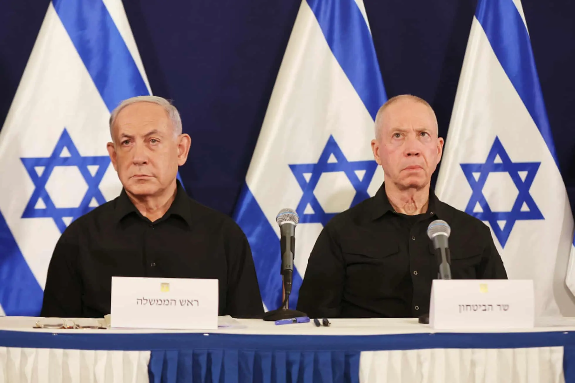 Benjamin Netanyahu, the Israeli prime minister, and his defence minister, Yoav Gallant, give a press conference at the Kirya military base in Tel Aviv. Photograph: Abir Sultan/AP